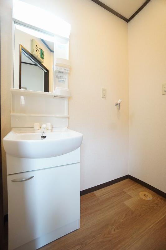 エステート赤山 102号-8