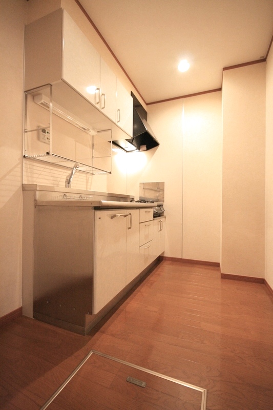 ピアッツァ A 102号-3