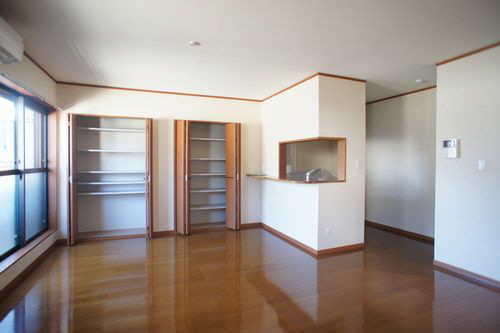 ピアッツァ C 202号-2