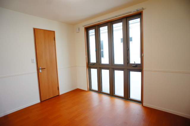 シャーメゾン三郷中央Ｂ 201号-8