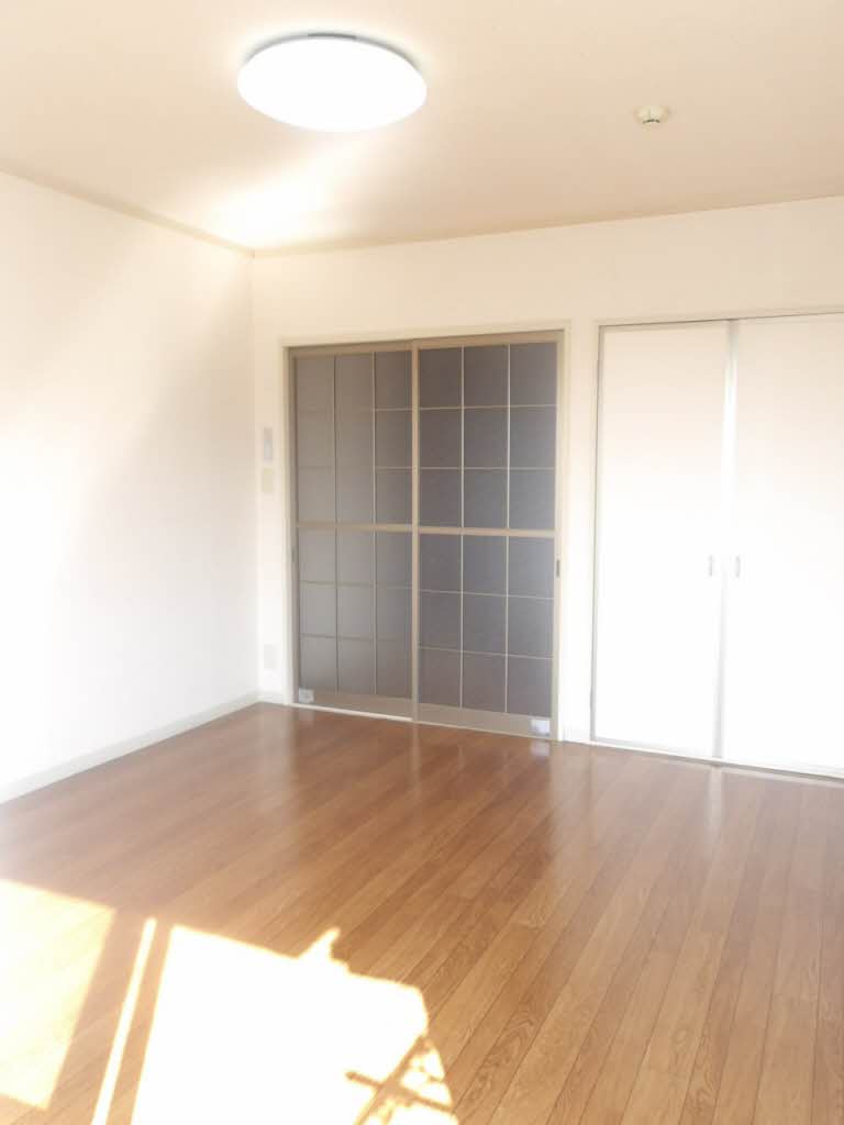 フローラル　姫宮　Ⅱ 102号-2