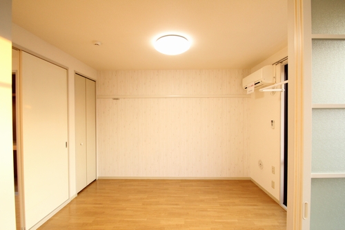 ラフィニア草加旭町 202号-3