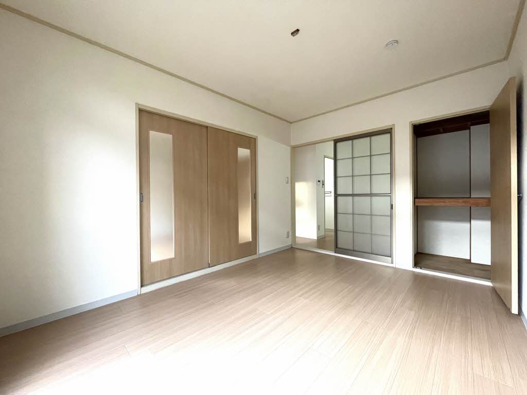 パークカーサ 102号-2