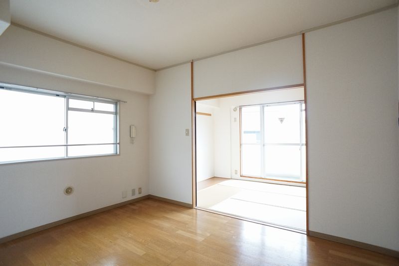 オクタビア・ヒル　Ｄ 401号-6