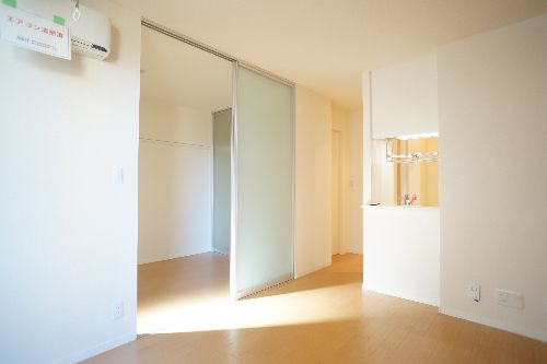 クリアスカイ 101号-3