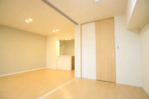 サン　ヒルズ 303号-4