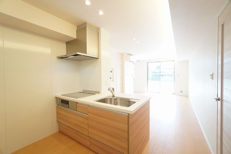 ヴィオラ　トレ　ルチア 105号-2