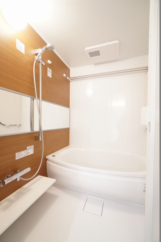 ヴィオラ　トレ　ルチア 105号-10