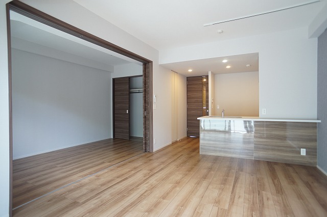 サンシャインヒルズ　１ 102号-3