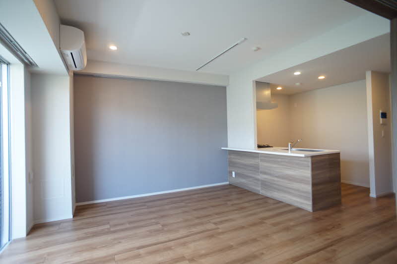 サンシャインヒルズ　１ 204号-2