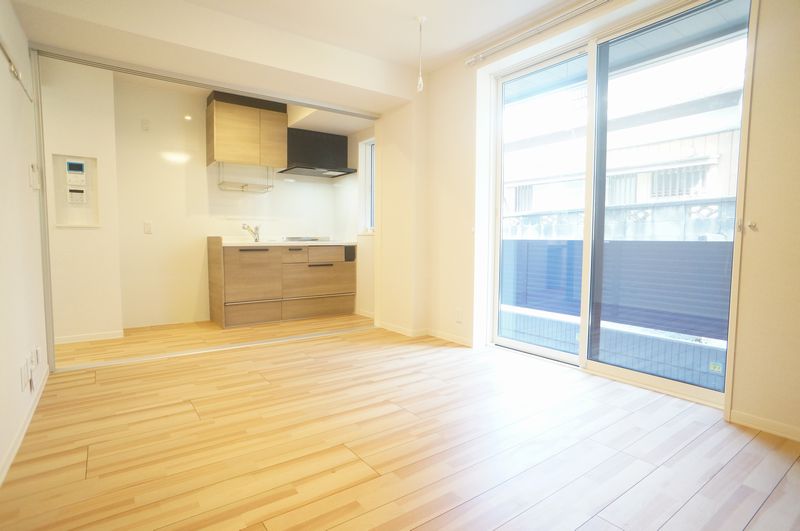 グランレーヴ新都心 102号-2