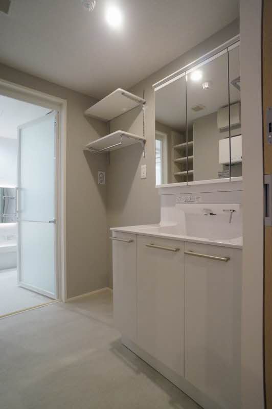 ナンバーアンフィニ 302号-8