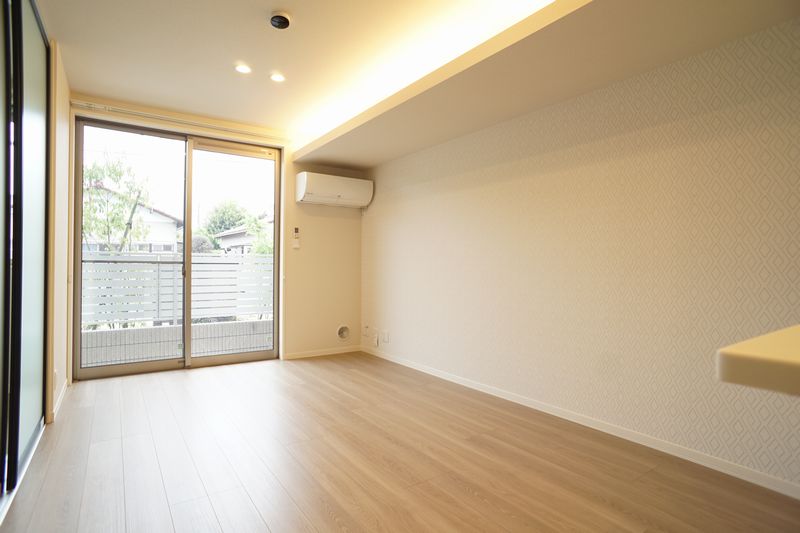 レジデンシャル プルーン 102号-2