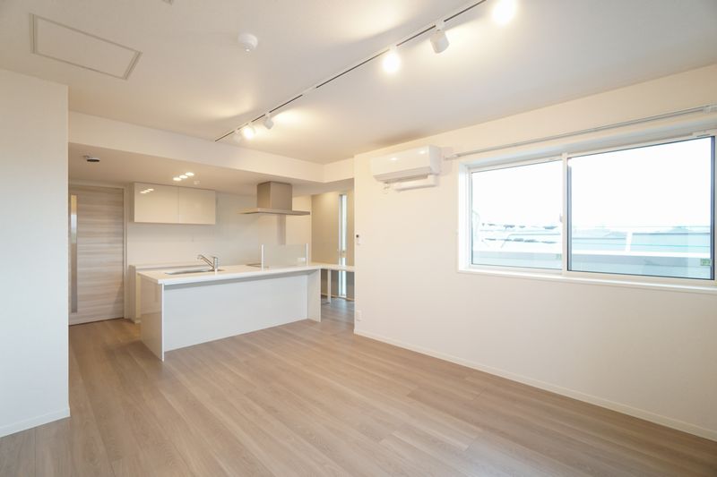 ヒュッゲ 301号-3