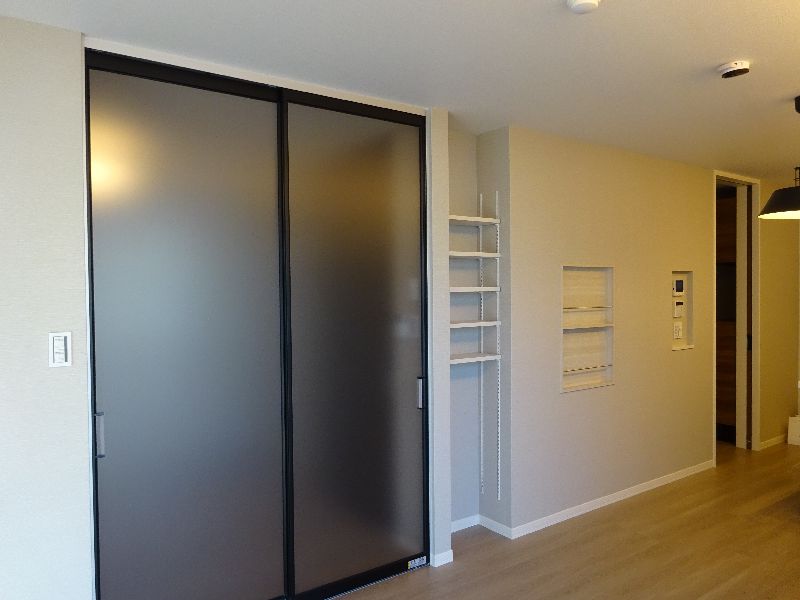 ミリュープラス本町東 201号-4