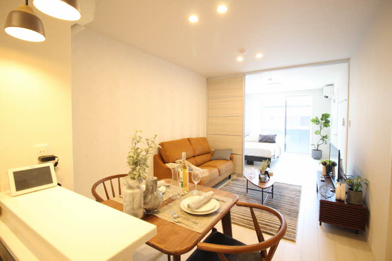 サンヴァリエ　三橋 101号-2