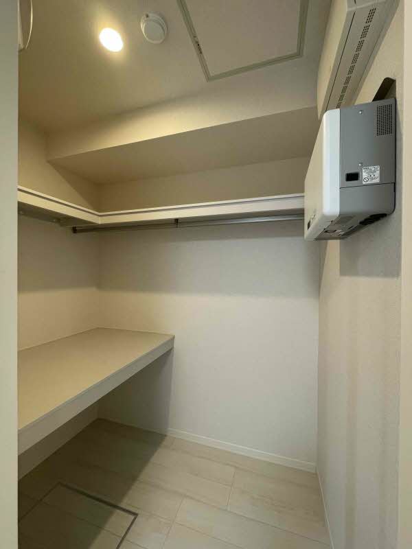 サンヴァリエ　三橋 101号-7