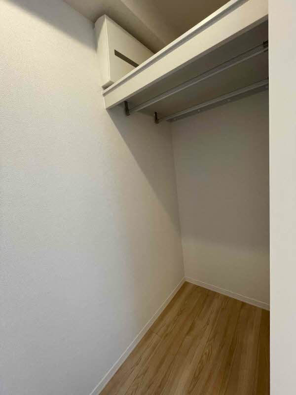 サンヴァリエ 三橋 102号-7