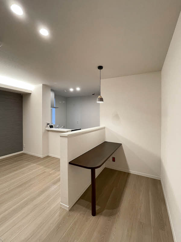 サンヴァリエ 三橋 103号-4