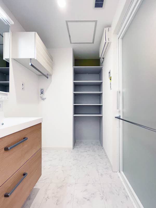 クレストタウン新都心 202号-8