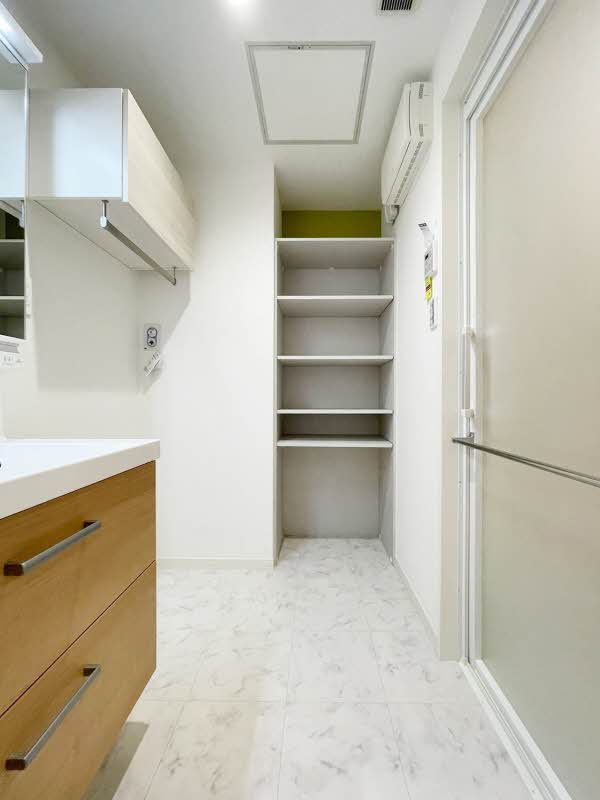 クレストタウン新都心 302号-9