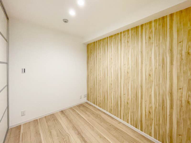 クレストタウン新都心 302号-10