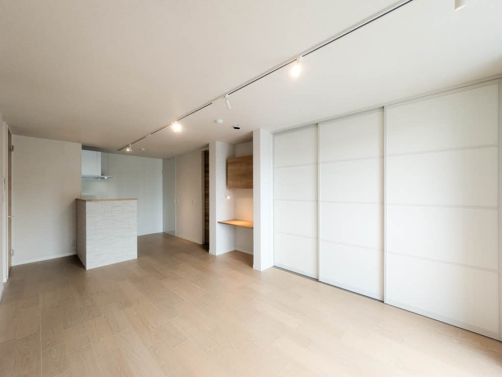 ヴィラ　スワスティ 201号-2