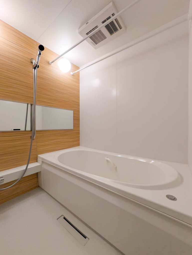 ヴィラ　スワスティ 201号-7