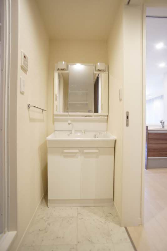 ブランシェ・ボヌール　Ｖ－Ｂ 203号-11