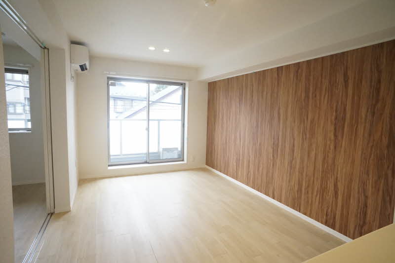 アメニックス浦和前地 202号-3