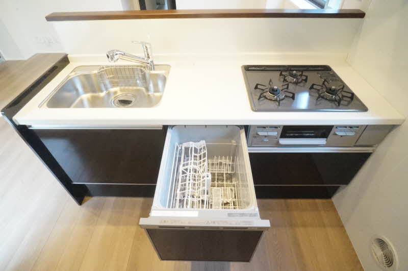 プレシャス イースト 202号-9