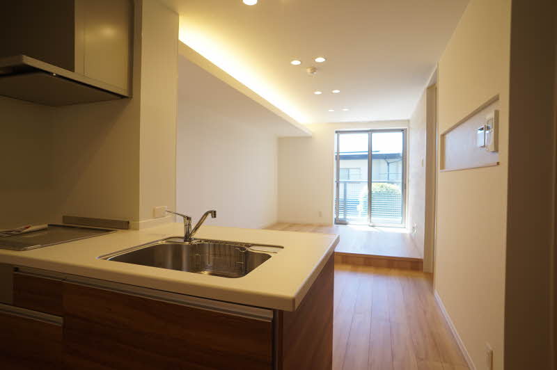 ヴィラ・ボヌール 203号-2