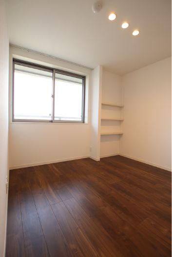 ヴィラ・ボヌール 304号-7