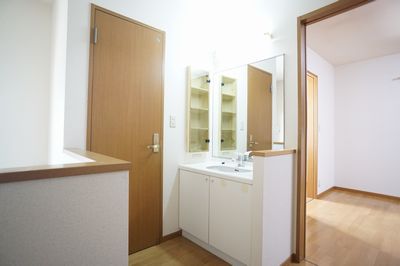 川口市東川口４丁目戸建 101号-11