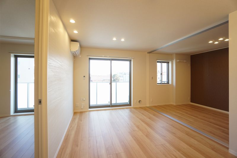 アトリエール鳩ケ谷 202号-2