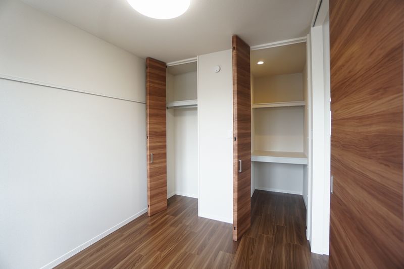 ボヌールⅢ 203号-5