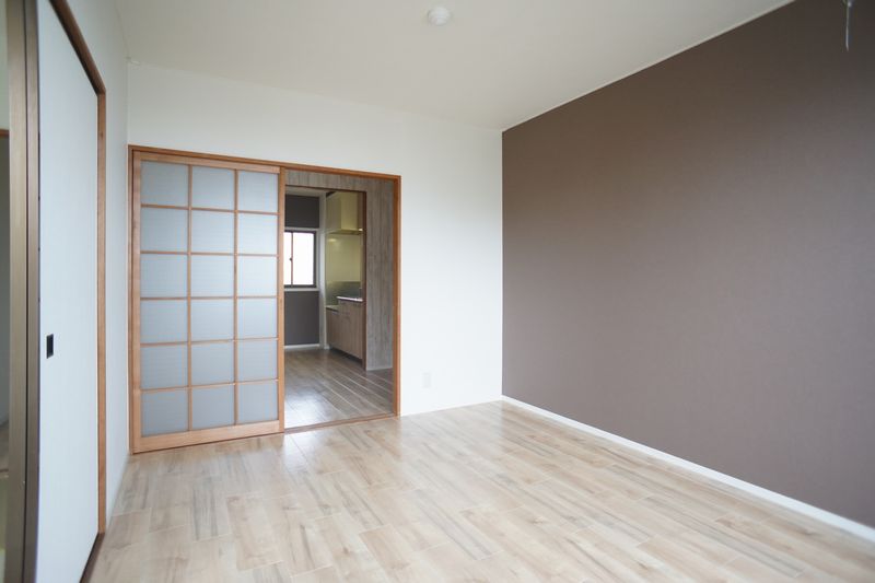 ファミーナシオン B 202号-5