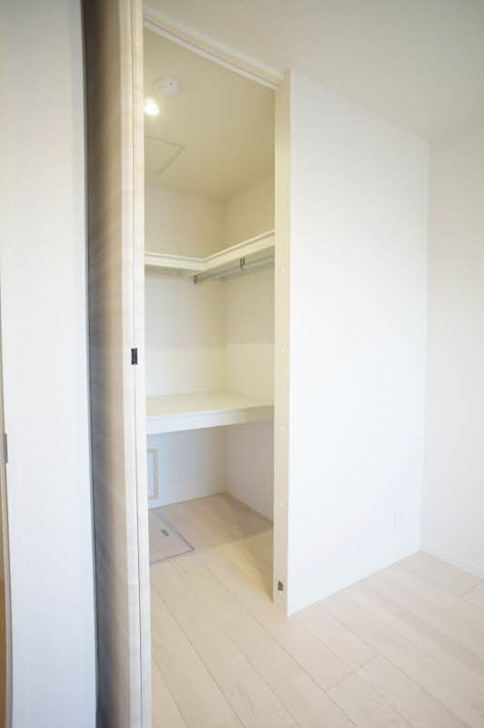 ゼブリナス元町 101号-11