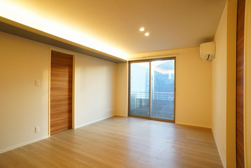 エム・フォレスタ 201号-2