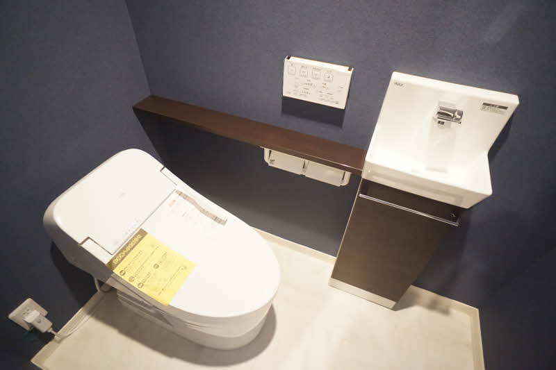 ｃｏｍｆａｒｍ　Ⅱ 204号-11