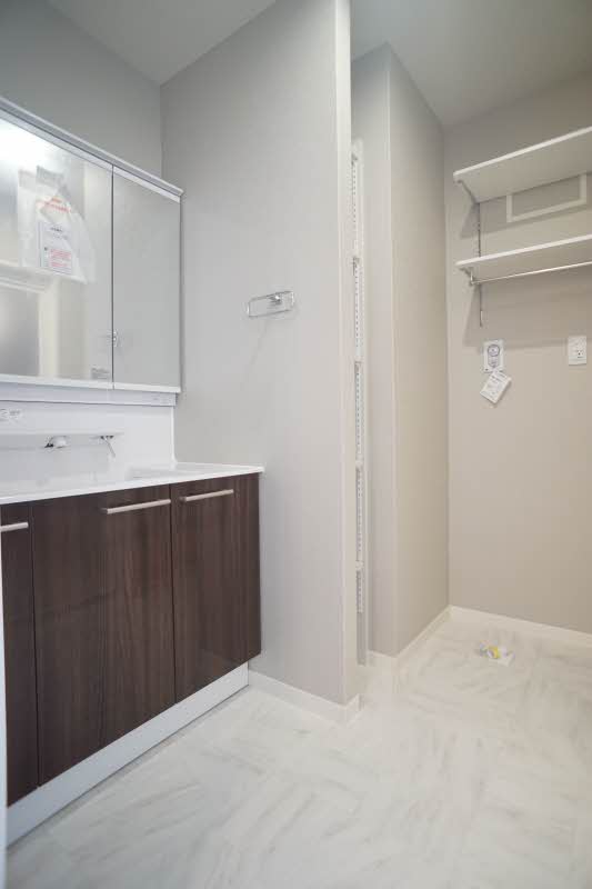 ｃｏｍｆａｒｍ　Ⅱ 306号-7