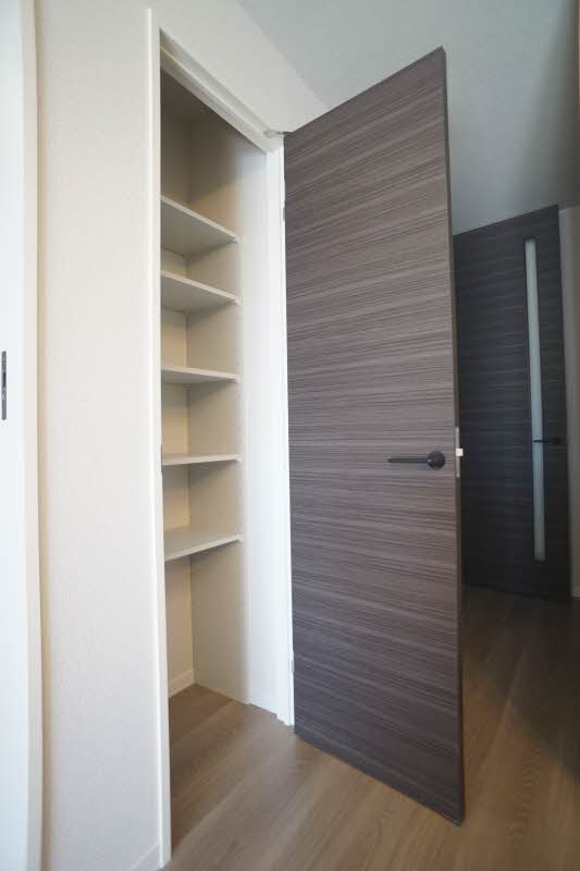 ｃｏｍｆａｒｍ　Ⅱ 306号-8