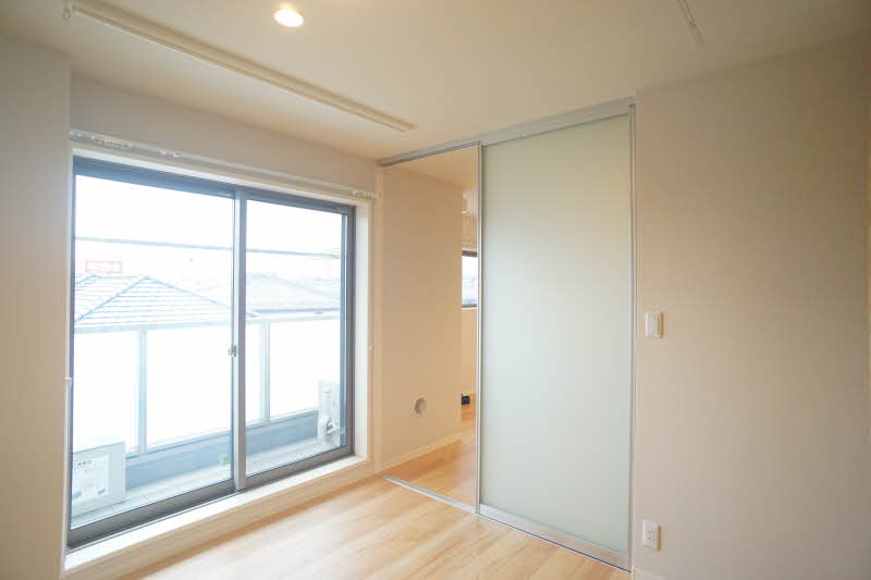 ホワイトヒルズ 301号-5