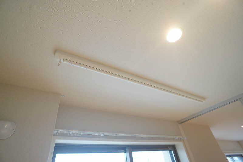 ホワイトヒルズ 301号-7