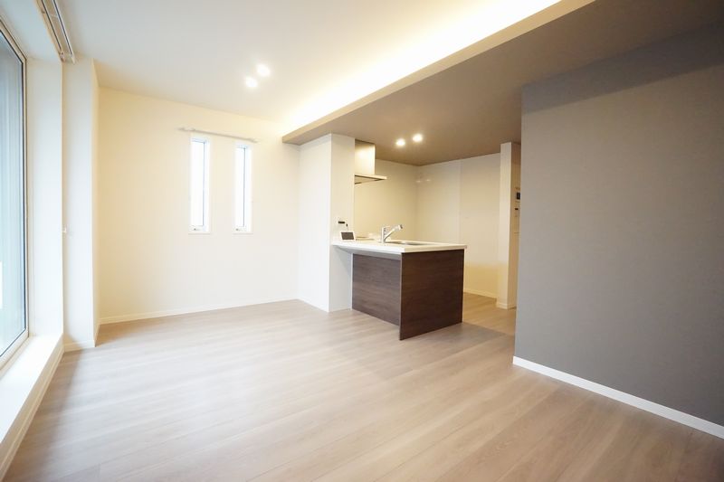 エミネンスゲン 201号-5