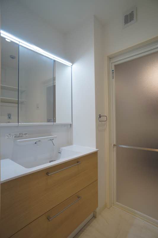 ヴィラ　ロベリア 102号-8