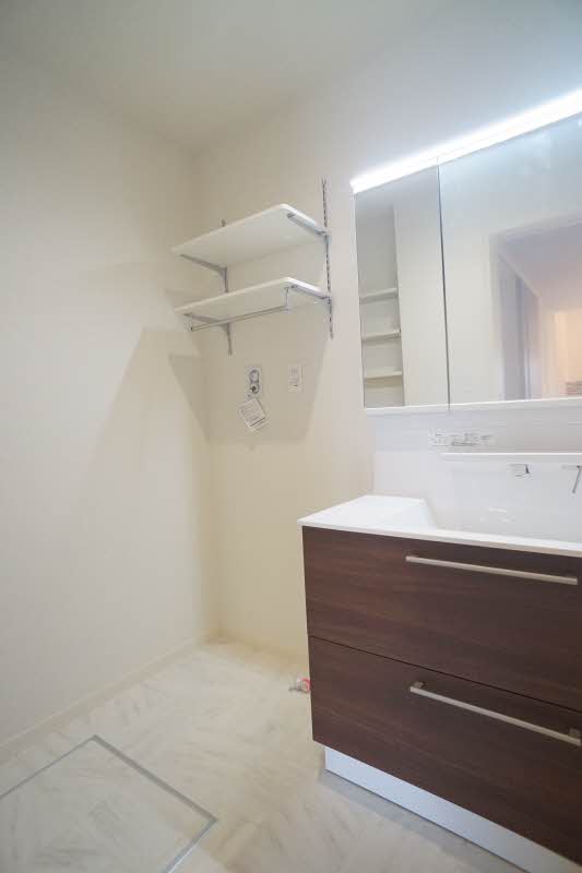 ヴィラ ロベリア 104号-7