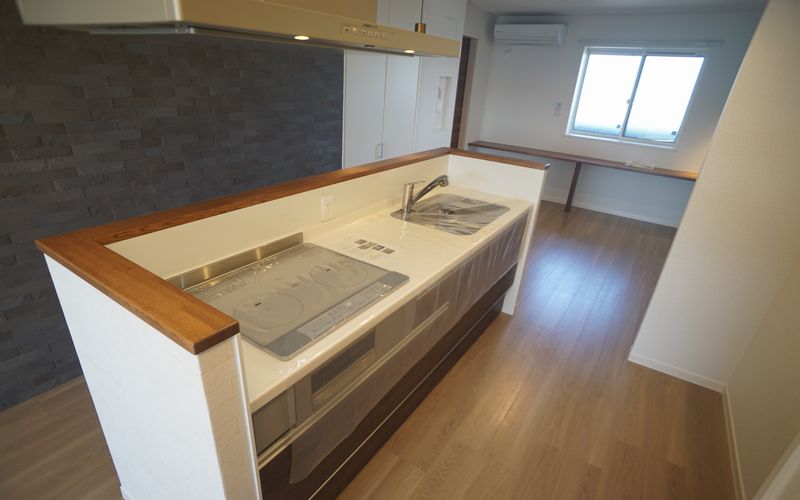 ヴィラ　ロベリア 303号-3