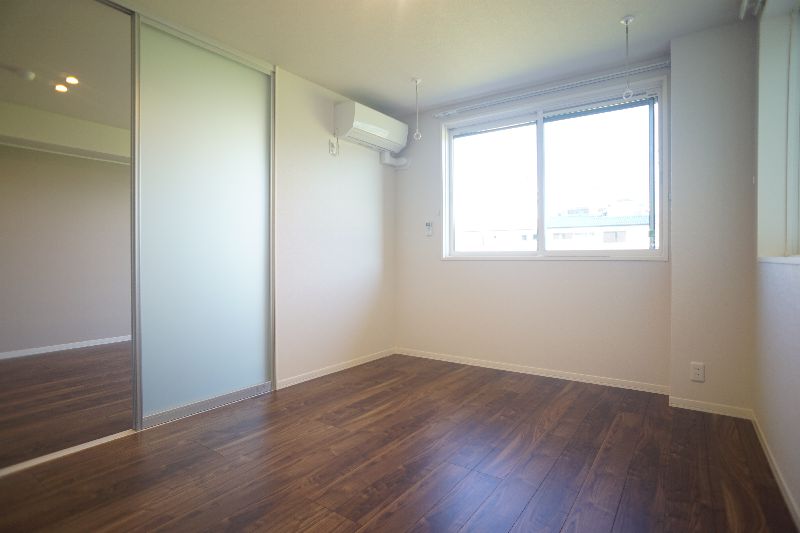 クオリフィシア 102号-3