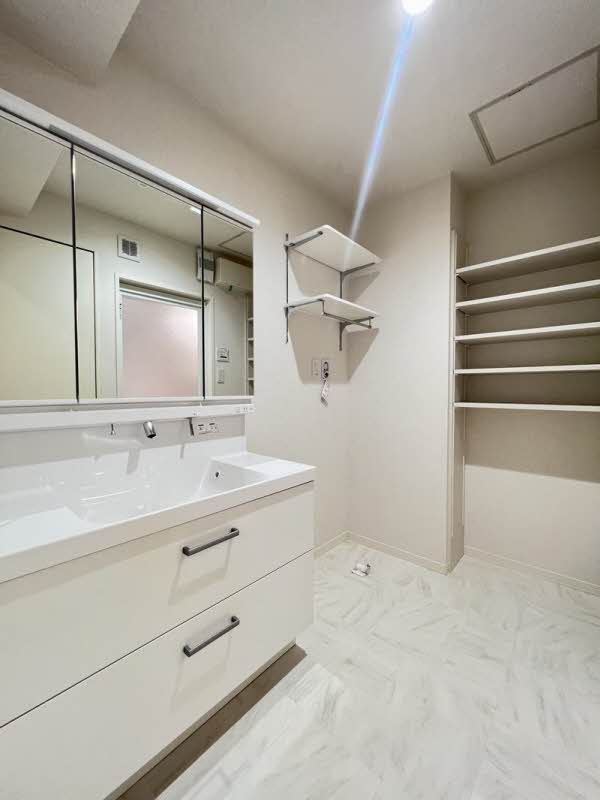 アミコート　マヤ 203号-7